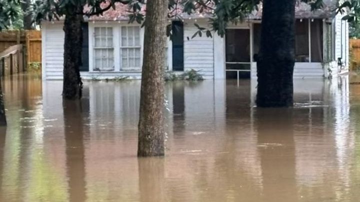 Support Beth: A Nurse in Need After Flood campaign photo, 1 of 3