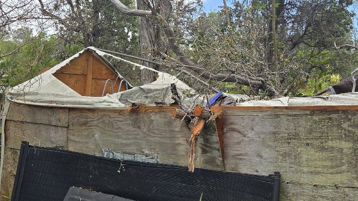 Urgent need to repair kauhale damaged by Hurricane Lala campaign photo, 1 of 7
