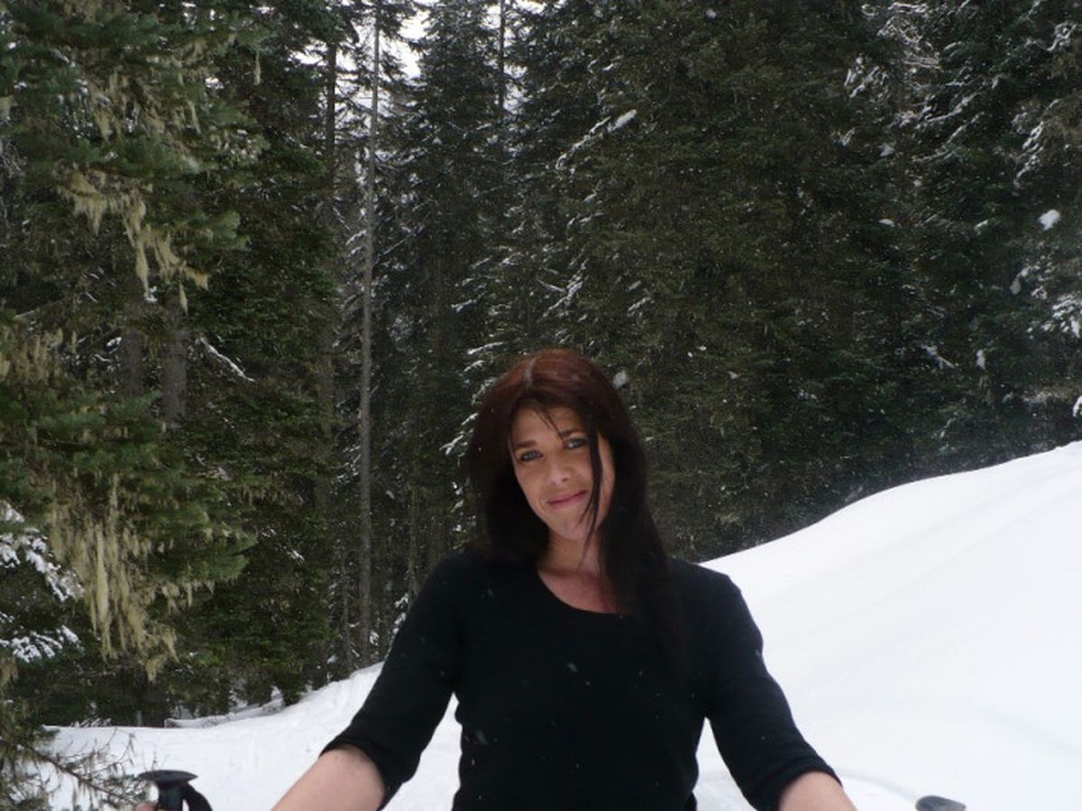 LISA DAWN MACPHERSON'S MEMORIAL campaign photo, 1 of 3