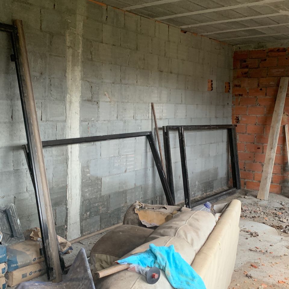 Espaço para recolher e ajudar patudos que precisam de abrigo