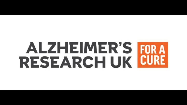 Running the Potters ‘arf for Alzheimer’s Research UK campaign photo, 1 of 6