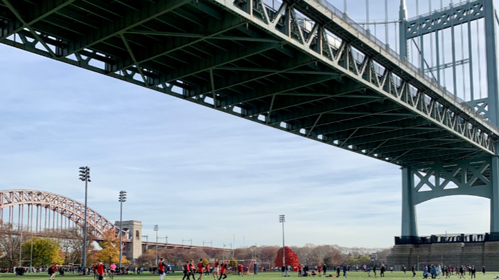 Soutenez les Valkyries pour le tournoi de rugby New York 7's campaign photo, 1 of 4