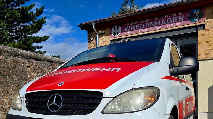 Gemeinsam für einen neuen Mannschaftstransportwagen campaign photo, 1 of 8