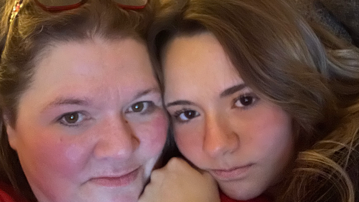 Help Jennifer's Fight Against Stage 4 Cancer campaign photo, 1 of 7