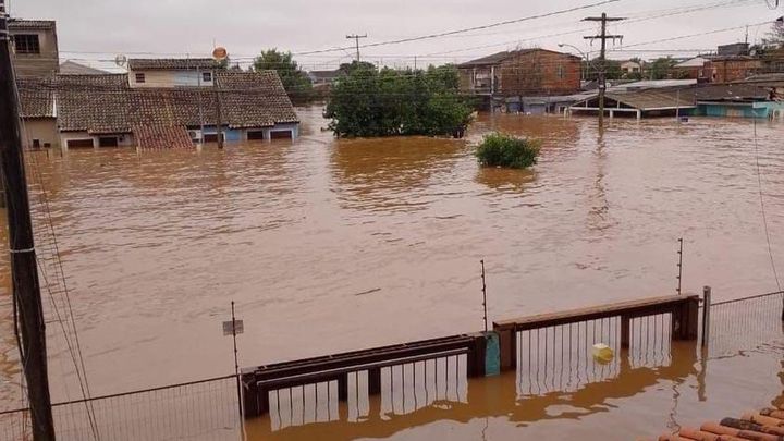 Floods in South Brazil campaign photo, 1 of 2
