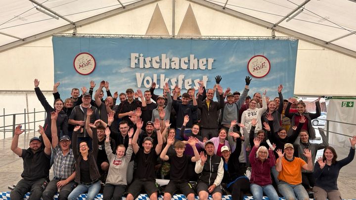 Diebstahl bringt Tradition und Volksfest in Gefahr campaign photo, 1 of 4