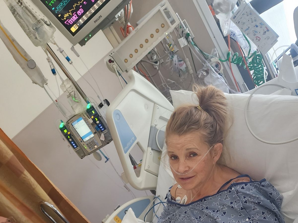 Support for Mom's Unexpected Medical Journey campaign photo, 1 of 3