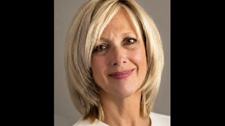 Help Julianne Escape Hunger and Homelessness campaign photo, 1 of 5