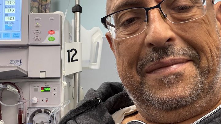 Help Coach Oliver on dialysis campaign photo, 1 of 4