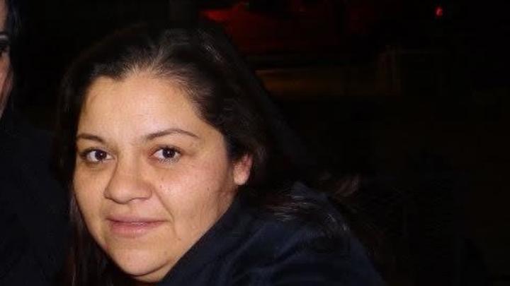 Support Itzia Albertson’s Emergency Inmigration Fees campaign photo, 1 of 7