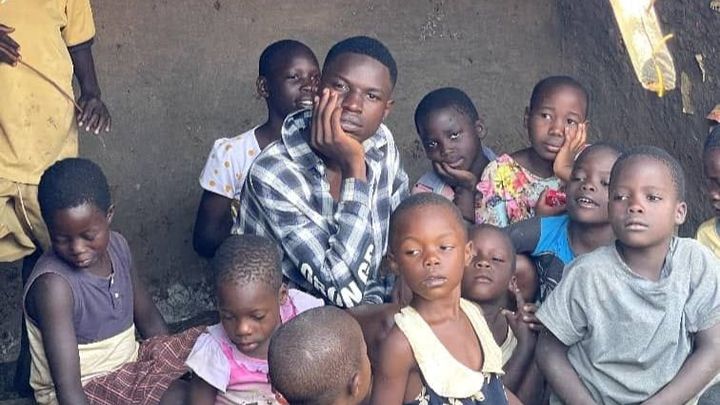 Mwase badiru foundation for starving and thirsty. campaign photo, 1 of 8