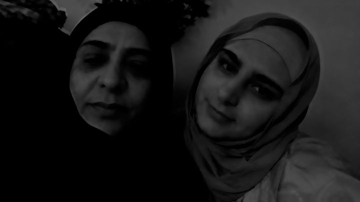 Help Irha and Fatima, Afghan refugees living in poverty campaign photo, 1 of 3