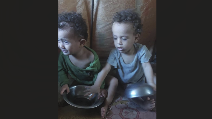Urgent Help for a Mother Keeping her Children Alive campaign photo, 1 of 4