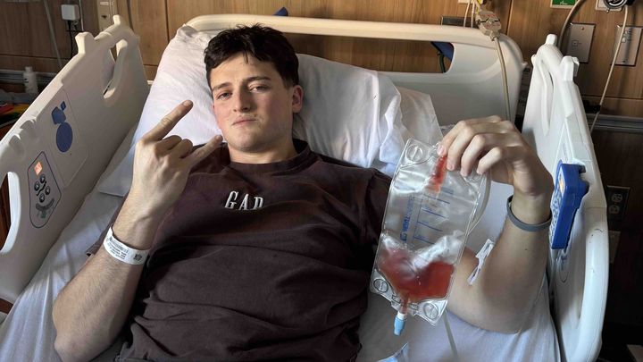 Photo de la campagne Help Jakob Cover Cancer Treatment Costs, 1 sur 11