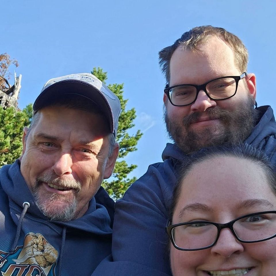 Fundraiser for JoeBob Lyson by Chelsea Camacho : Contribute to