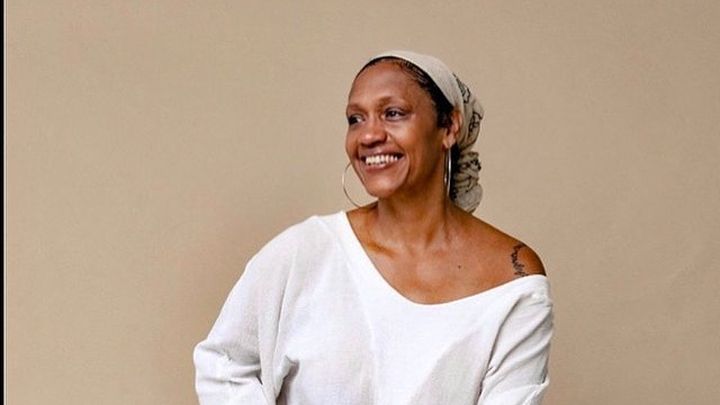 Support while healing after Endometrial Cancer diagnosis campaign photo, 1 of 7