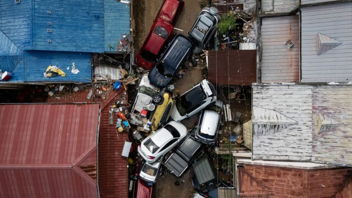 Help Cebu Recover From Typhoon Tino campaign photo, 1 of 8