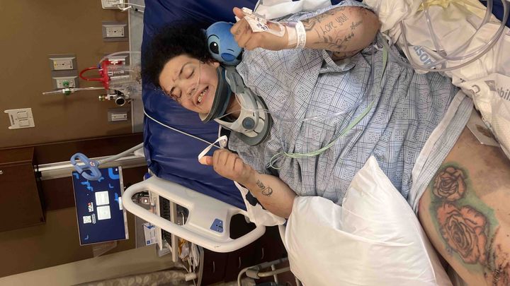 Help Peitan get back on her feet! campaign photo, 1 of 4