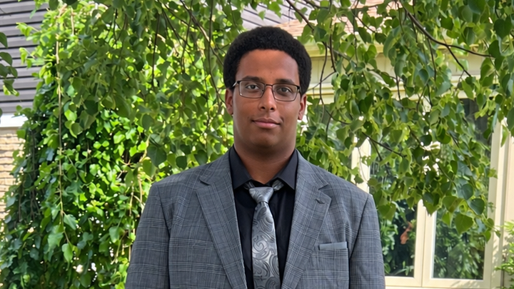 Daniel Hailu Molla campaign photo, 1 of 4