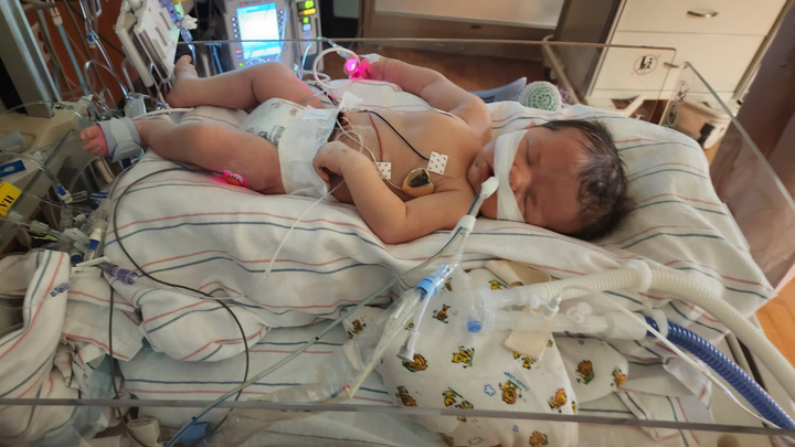 Support and prayers for Baby Kinsley campaign photo, 1 of 4