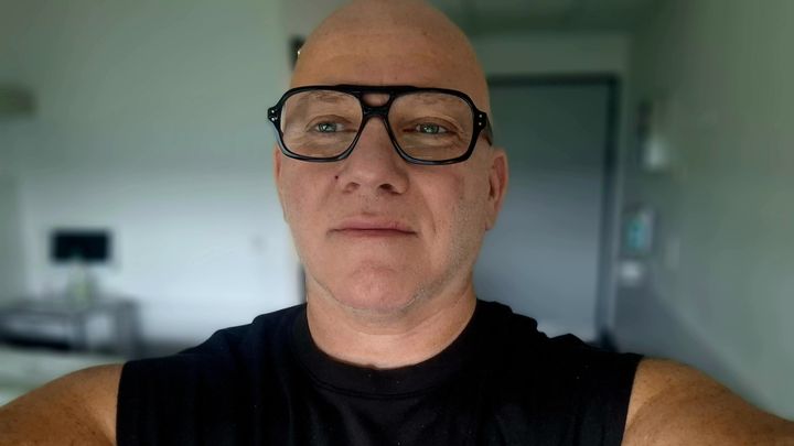 Schritt für Schritt ins Leben zurück. Ich bin noch da. campaign photo, 1 of 6