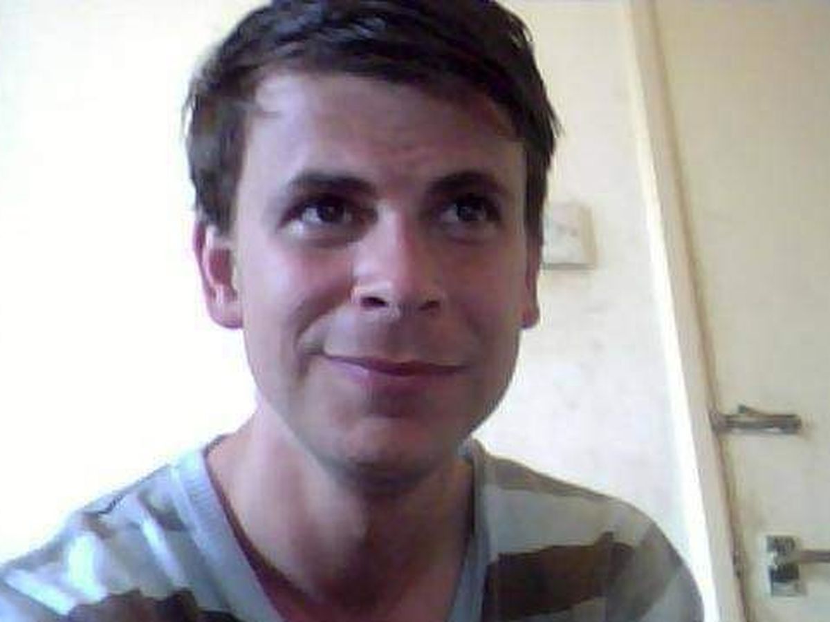 Fundraiser for Rennie Cole by Lynda Miller : Funeral costs for Robbie