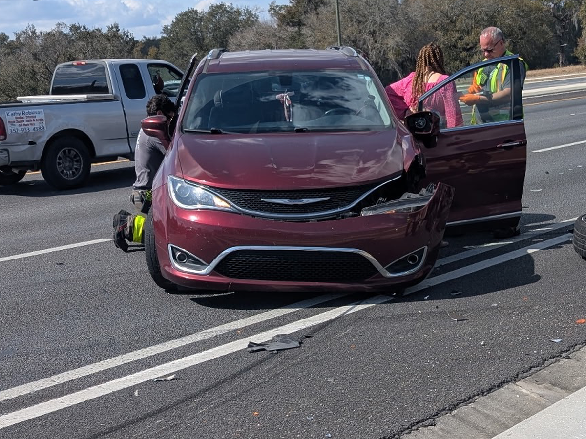 Support for a Single Mom After Car Accident campaign photo, 1 of 6