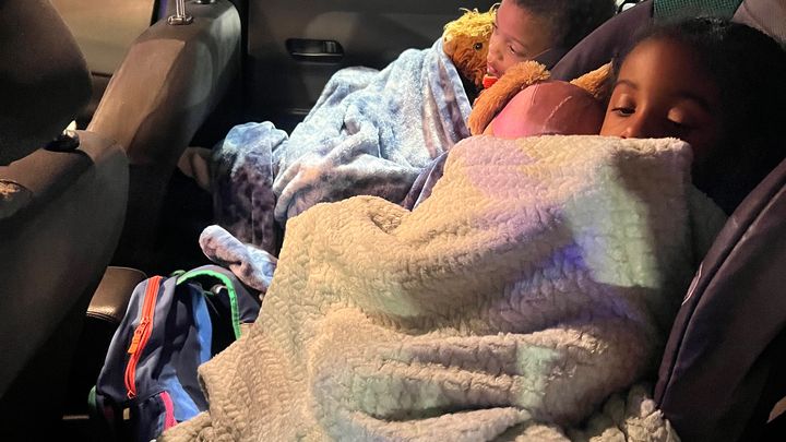 Help Eboni and Twins Find Safe Shelter campaign photo, 1 of 3