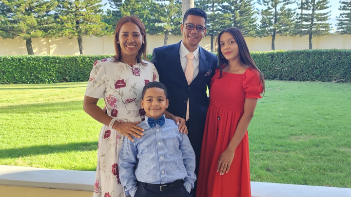 Support the Betances family during Ivelisse's health crisis. campaign photo, 1 of 3
