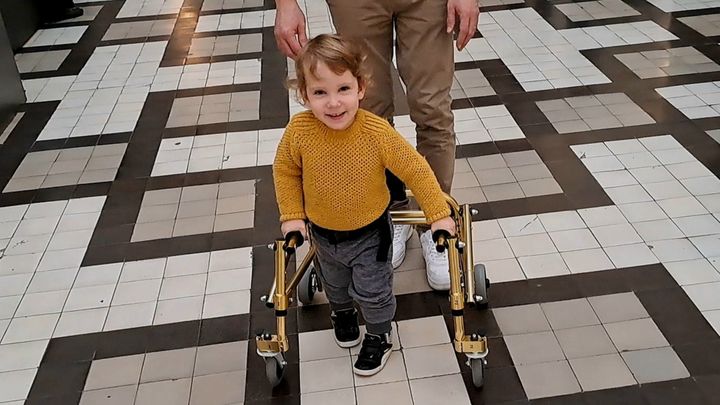 Aidez Gabriel à marcher ! campaign photo, 1 of 3