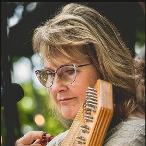 Helen Teichroeb