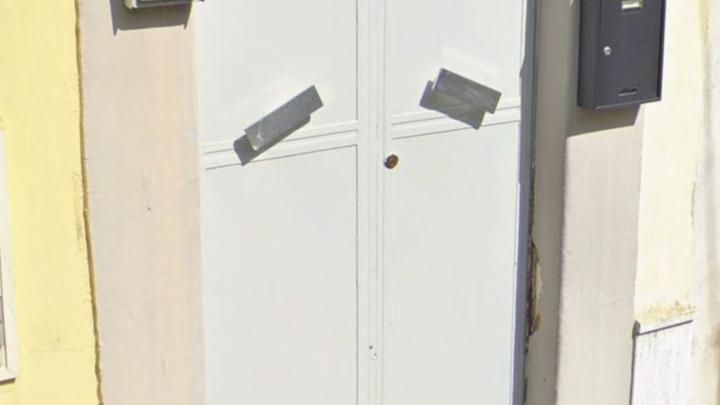 portone di casa campaign photo, 1 of 4