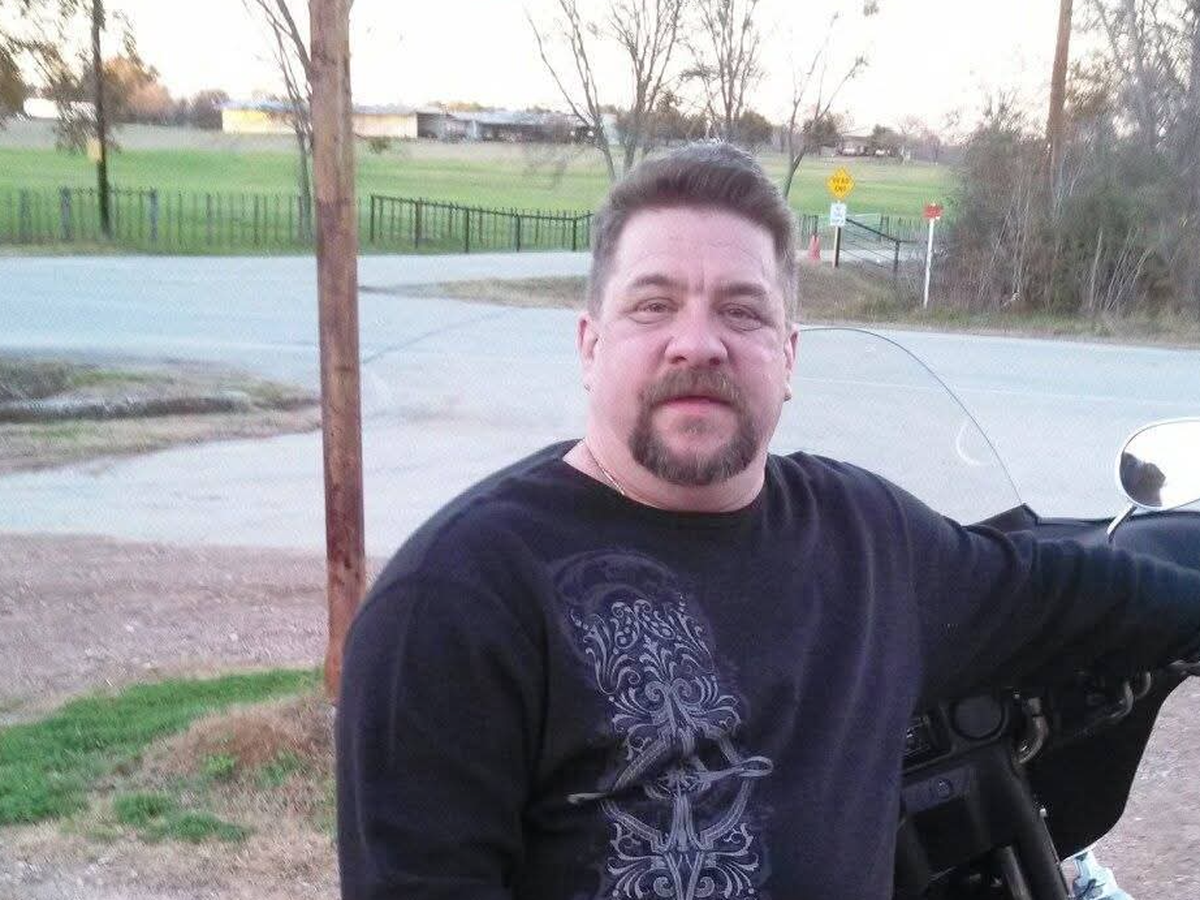 Help David with Mike's Memorial Expenses campaign photo, 1 of 7