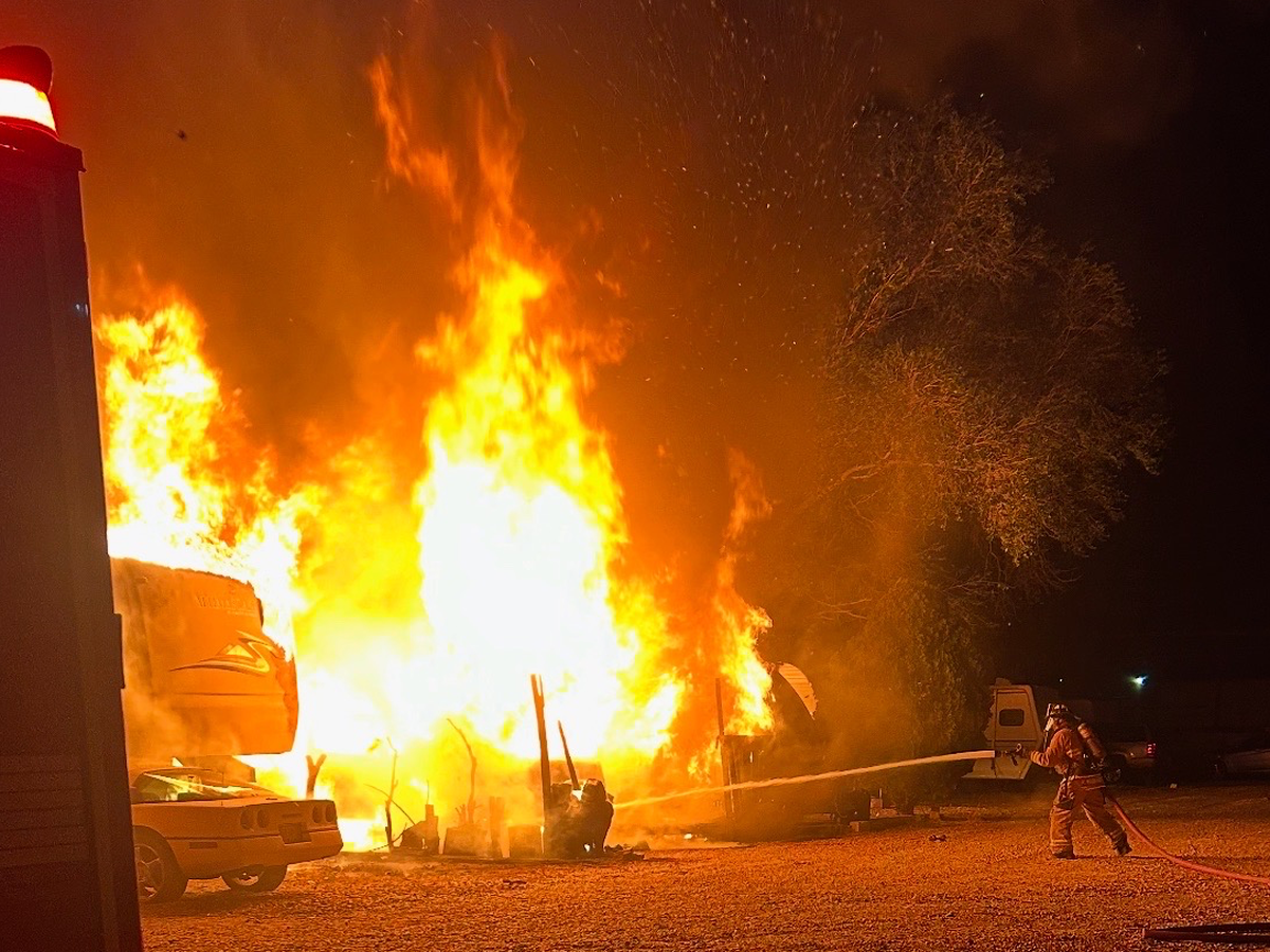 Support My Dad: Lost Everything in Fire campaign photo, 1 of 7