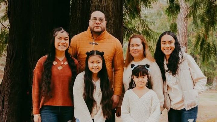 Support Sinapati ("T" or "Paki")Amosa and Family campaign photo, 1 of 8