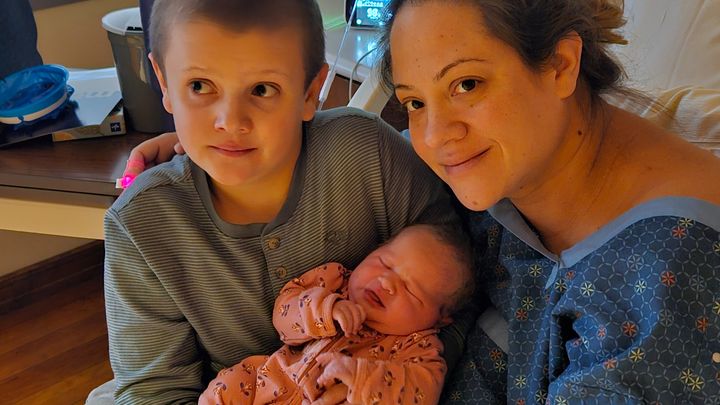 Help a Single Mom Through Maternity Leave campaign photo, 1 of 4
