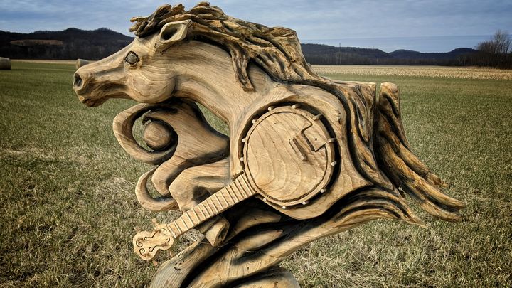 Kentucky tornado relief, sculpture give away campaign photo, 1 of 2