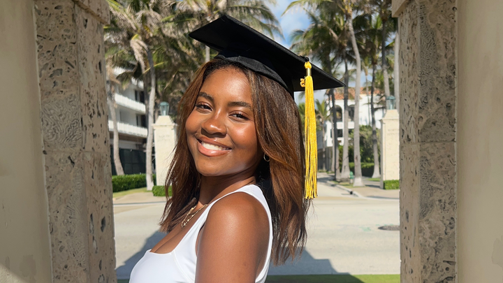 Family Cash Gifts for Zoë's College & Birthday campaign photo, 1 of 6