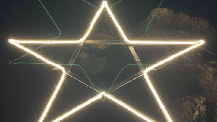 Help Keep the Lanikai Christmas Star Shining campaign photo, 1 of 2