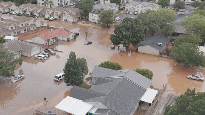 Help Hurricane Families Rebuild campaign photo, 1 of 7