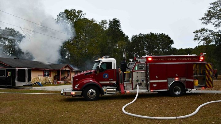 Help Tomeka & Toddler Rebuild After House Fire campaign photo, 1 of 3
