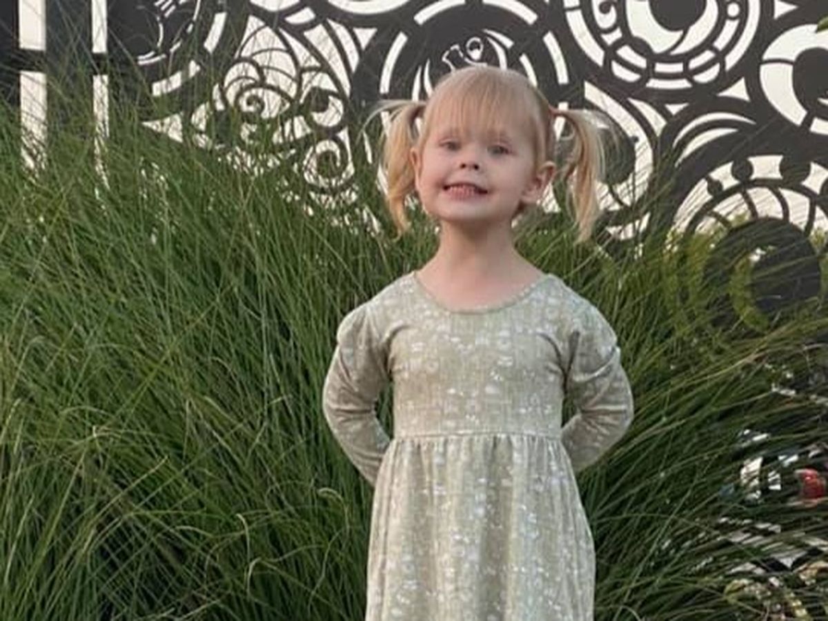 She's falling apart : r/KUWTKsnark, image size:1200x900