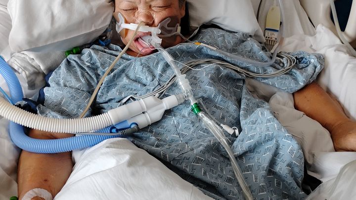 Help with Medical and Burial Costs for my mom campaign photo, 1 of 4