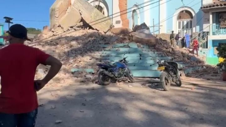 Colombia: Earthquake Relief by UpLine Ultimate campaign photo, 1 of 6