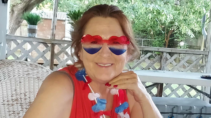 My friend Michelle campaign photo, 1 of 7