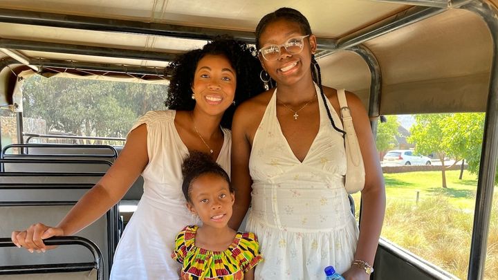 Help Ashley & Her Daughters Rebuild After Sea Point Fire campaign photo, 1 of 7