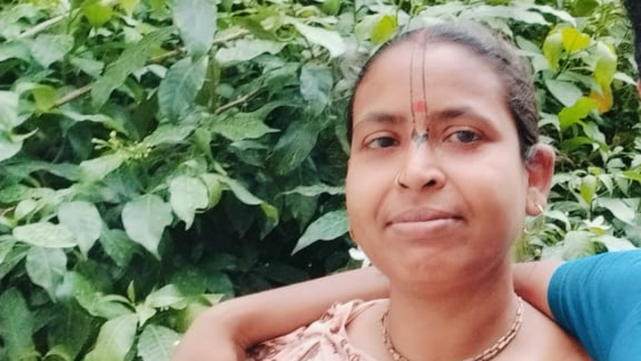 Help 42-Year-Old Suparna Dasi Regain Sight by November 6th campaign photo, 1 of 5