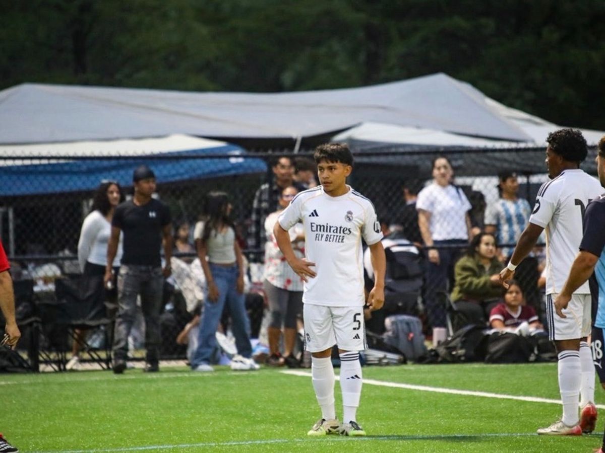 Help Cristian Play Soccer Internationally campaign photo, 1 of 3