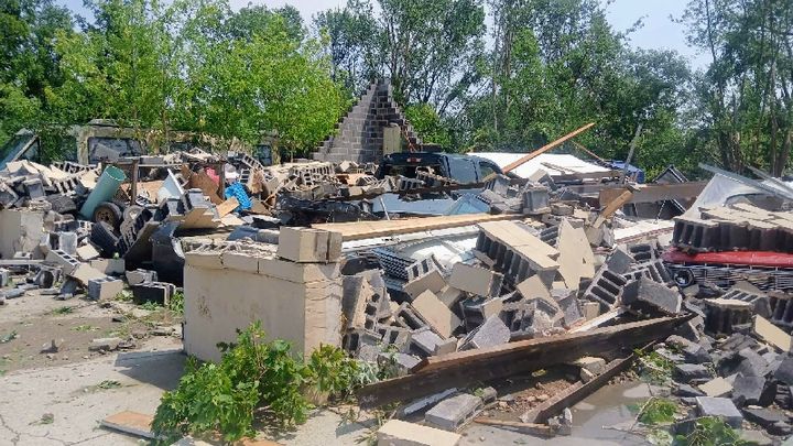 Tornado Disaster Relief Fund for Family of Four and 3 Pets campaign photo, 1 of 9