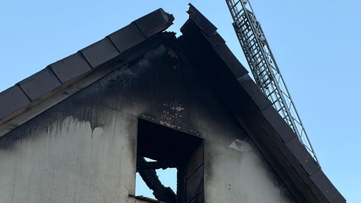 Wohnhaus nach Brand komplett zerstört campaign photo, 1 of 5